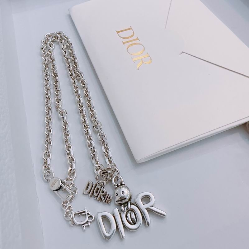 Dior Necklace 04lyr270 (5)
